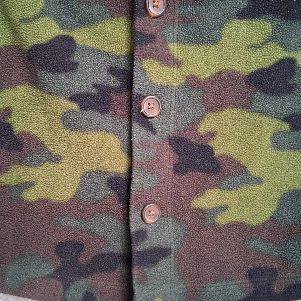 Old Navy Toddler's Camo Jacket. Size 18-24 Mo.